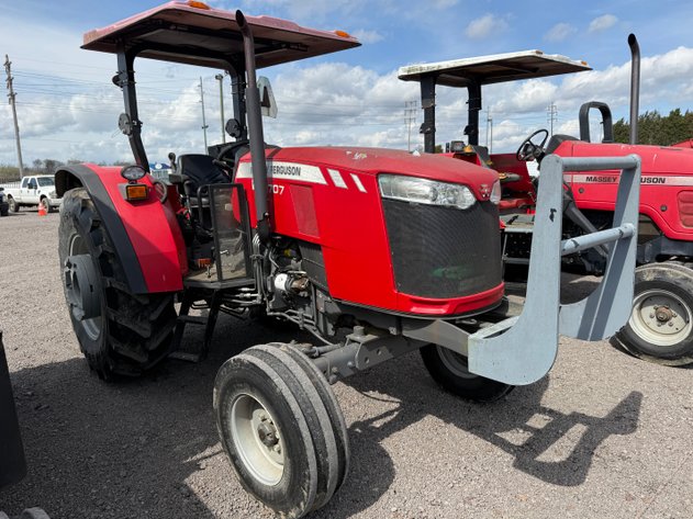 Image for MASSEY FERGUSON 4704 TRACTOR