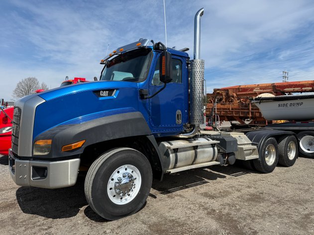 Image for 2016 CAT CT660 TANDEM AXLE ROAD TRACTOR