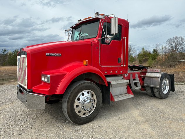Image for 2006 KENWORTH T-800 SINGLE AXLE ROAD TRACTOR