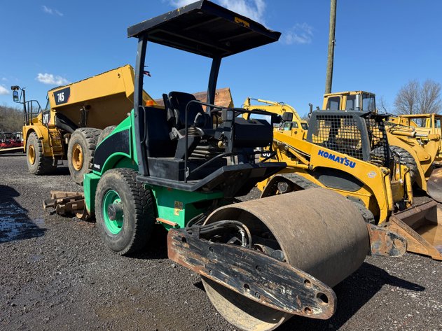 Image for JCB VM46 SINGLE DRUM ROLLER