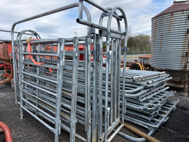 Image for 24' X48' CATTLE WORKING FACILITY