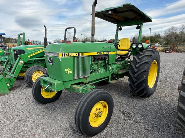 Image for JOHN DEERE 2550 TRACTOR