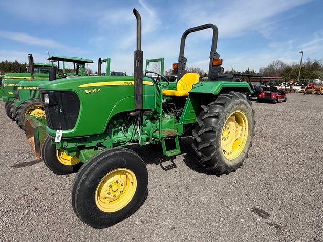 Image for JOHN DEERE 5045 D TRACTOR