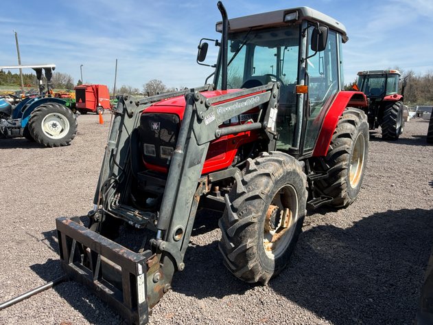 Image for MASSEY FERGUSON 4253 TRACTOR