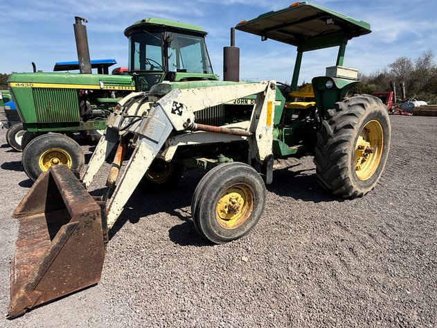 Image for JOHN DEERE 2440 TACTOR