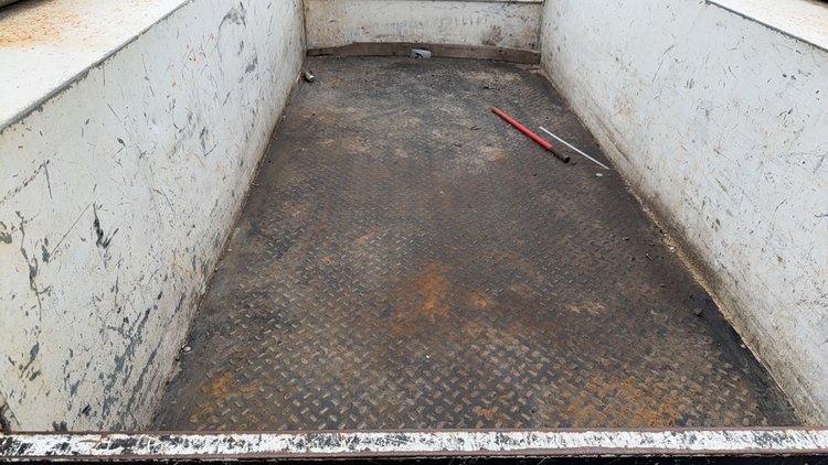 Image for READING 9' SERVICE BED W/ LADDERRACK