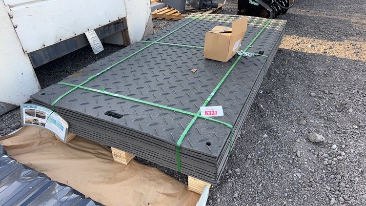 Image for QTY(12) 4' X 8' GROUND PROTECTION MATS