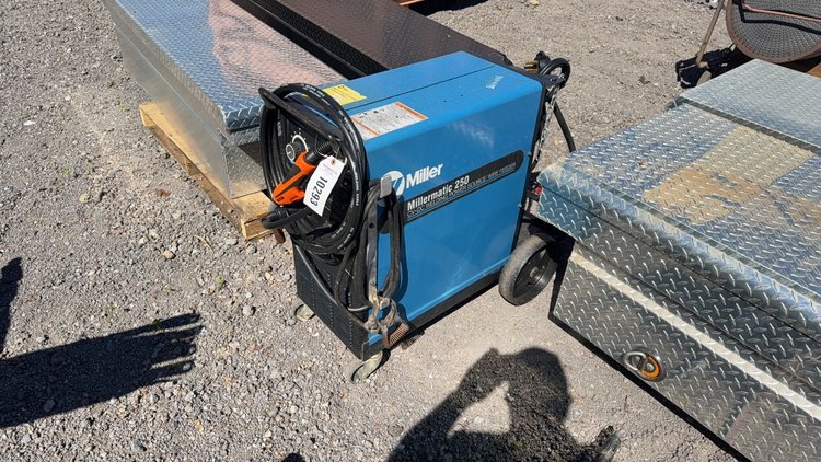 Image for MILLER MILLERMATIC 250 MIG WELDER