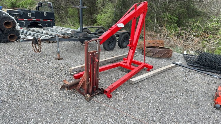 Image for QTY(1) CHERRY PICKER AND QTY(2) HYD JACK