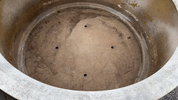 Image for QTY(3) 6' FIBERGLASS PLANTERS