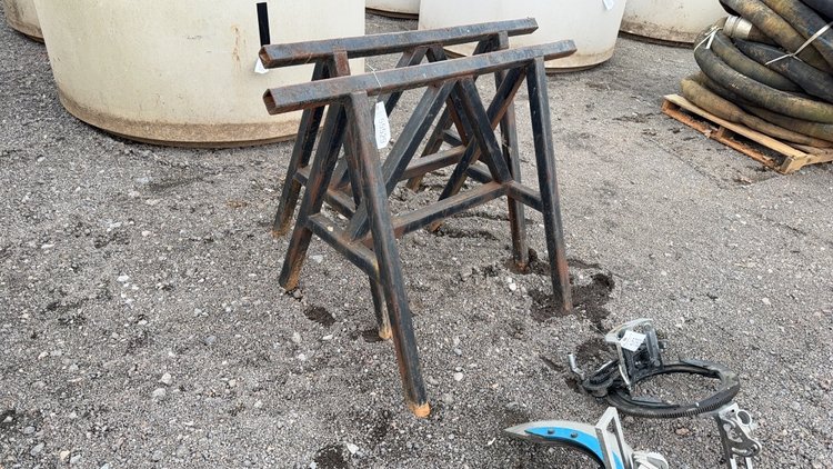 Image for SET OF METAL SAWHORSES