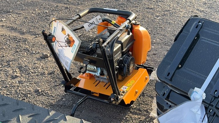 Image for PLATE COMPACTOR