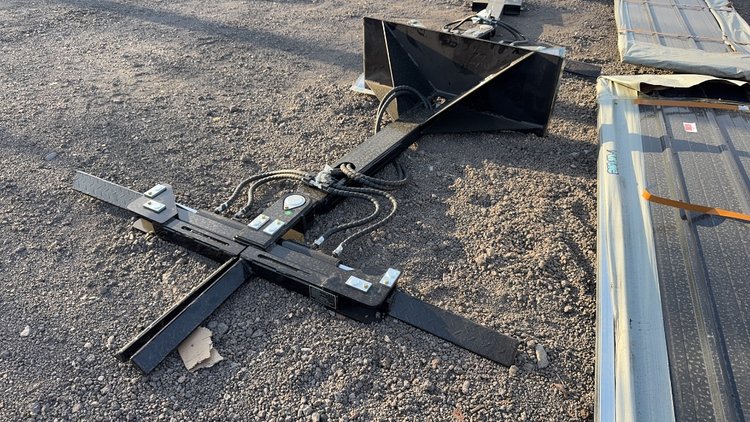 Image for FUTURE SKID STEER WHEEL LIFT