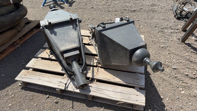 Image for QTY (2) ELECTRIC LIGHT