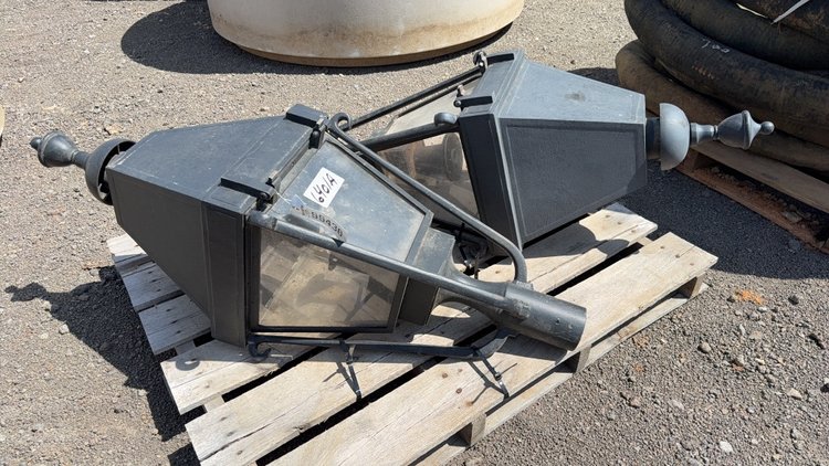 Image for QTY (2) ELECTRIC LIGHT