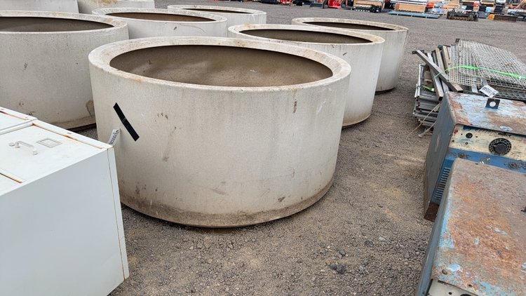 Image for QTY(3) 6' FIBERGLASS PLANTERS