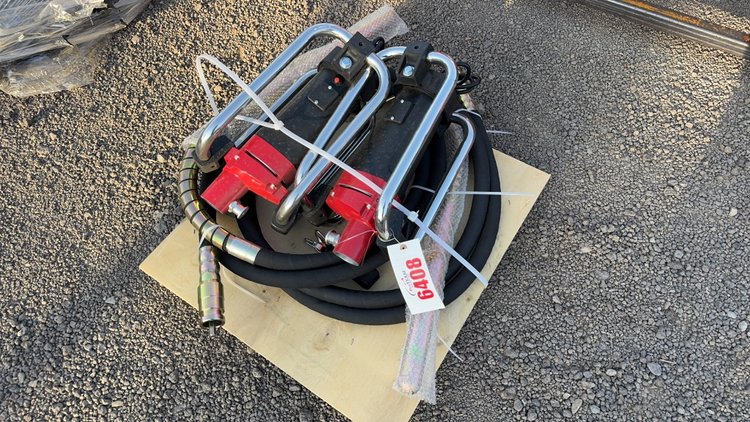 Image for QTY(2) ELECTRIC CONCRETE VIBRATORS