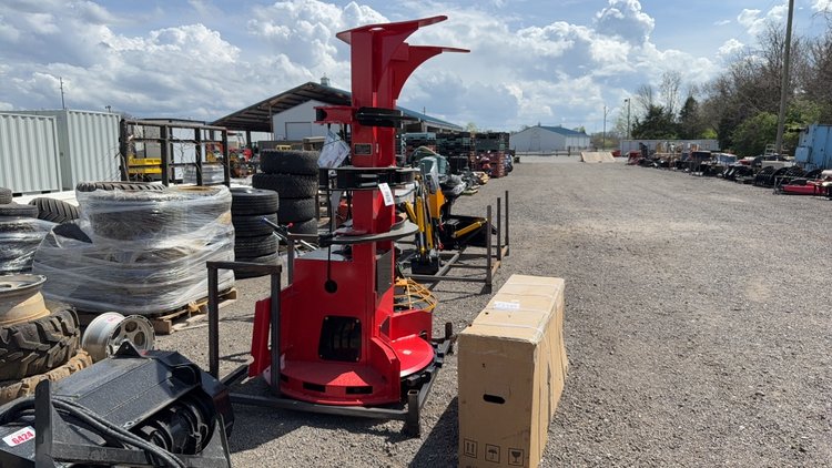 Image for FUTURE SKID STEER FELLER BUNCHER