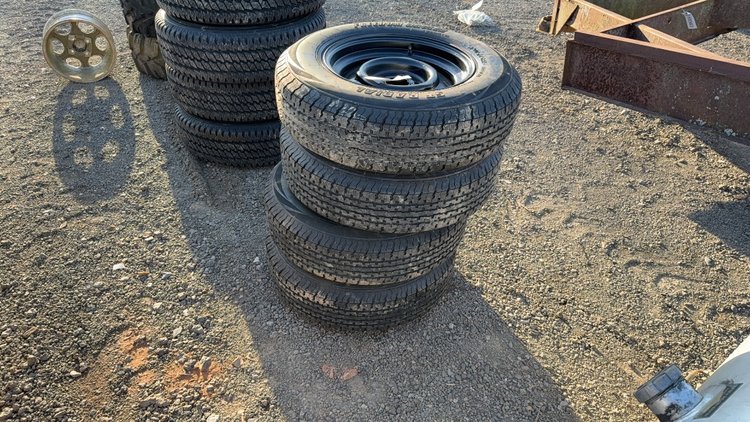 Image for QTY(4) ST205/75R15 TIRES ON 5 LUG WHEELS