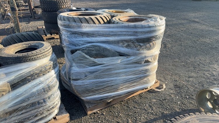 Image for PALLET OF VARIOUS TIRE/WHEELS