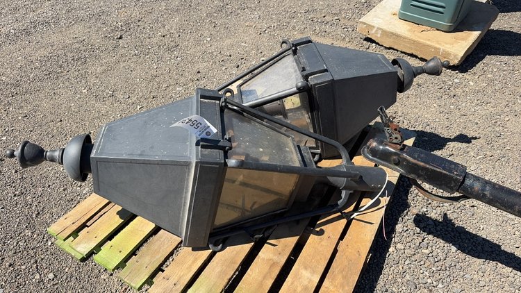 Image for QTY (2) ELECTRIC LIGHT