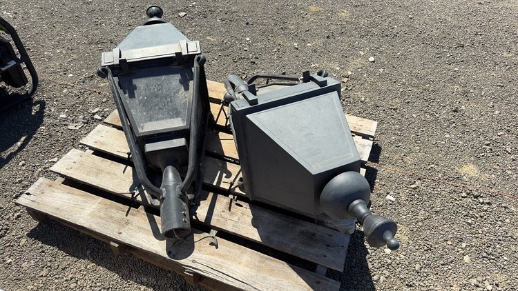 Image for QTY (2) ELECTRIC LIGHT