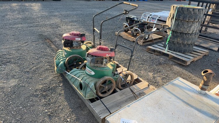 Image for BILLY GOAT LEAF VAC