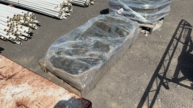 Image for PALLET OF SMALL TIRES/WHEELS