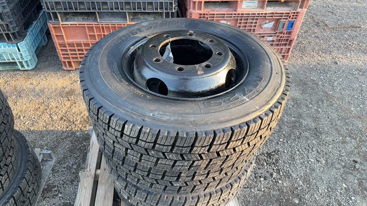 Image for QTY(4) 245/70R19.5 TIRES ON 8 LUG WHEELS