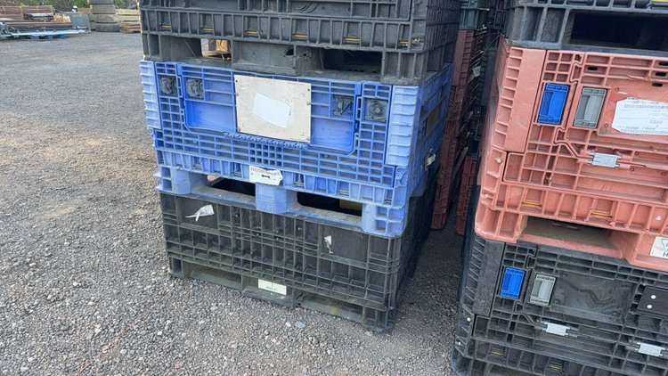 Image for QTY(2) STACK OF PLASTIC PALLETS