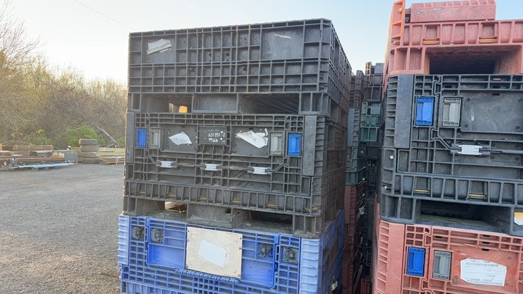 Image for QTY(2) STACK OF PLASTIC PALLETS