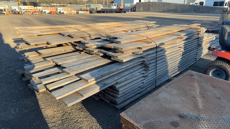 Image for QTY(2) BUNDLE OF VARIOUS SIZE 1