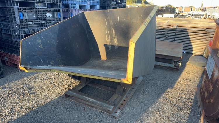 Image for FORKLIFT SELF DUMPING PORTABLE DUMPSTER