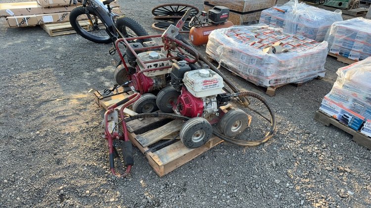 Image for LITTLE BEAVER CONCRETE VIBRATOR