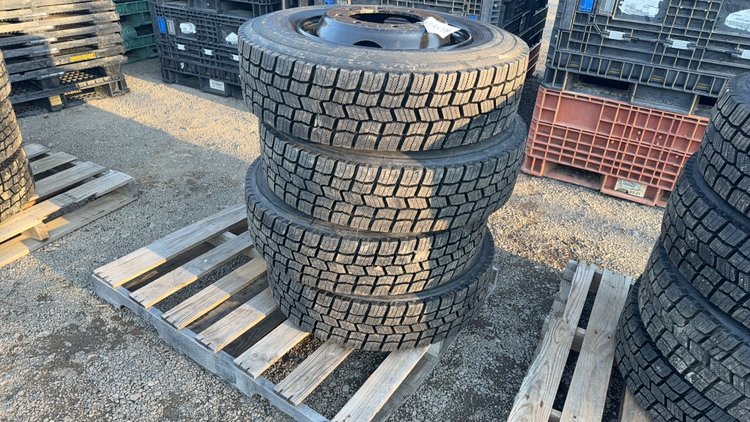 Image for QTY(4) 245/70R19.5 TIRES ON 8 LUG WHEELS