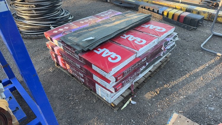 Image for PALLET OF TIMBERLINE NS SHINGLES