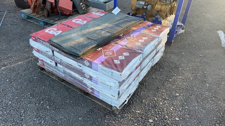 Image for PALLET OF TIMBERLINE NS SHINGLES
