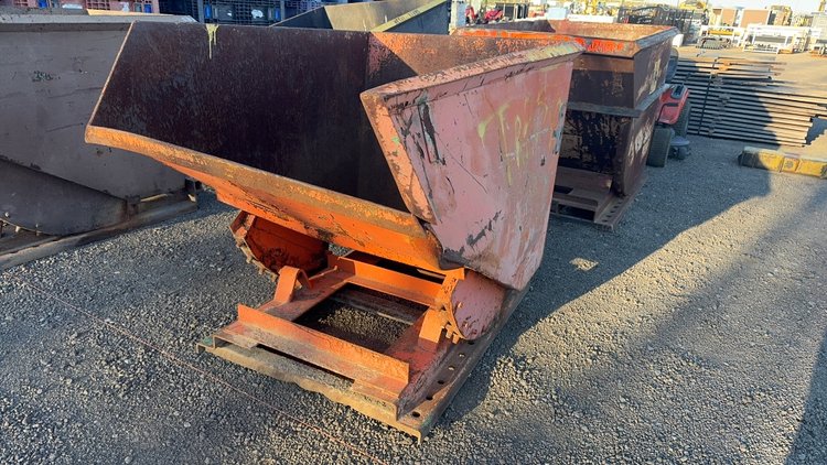 Image for FORKLIFT SELF DUMPING PORTABLE DUMPSTER