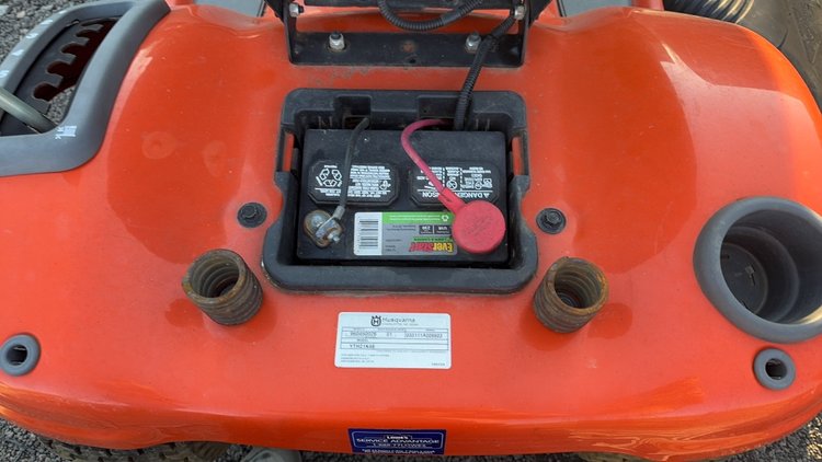 Image for HUSQVARNA RIDING LAWN MOWER