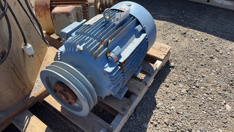 Image for QTY (2) 3 PHASE ELECTRIC MOTORS