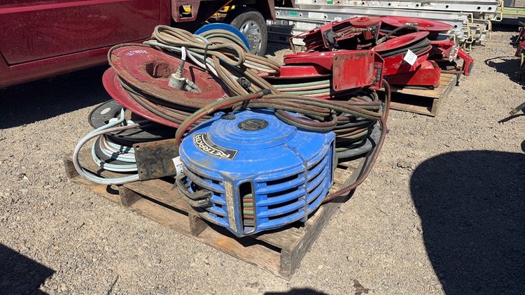 Image for PALLET OF HOSE REELS