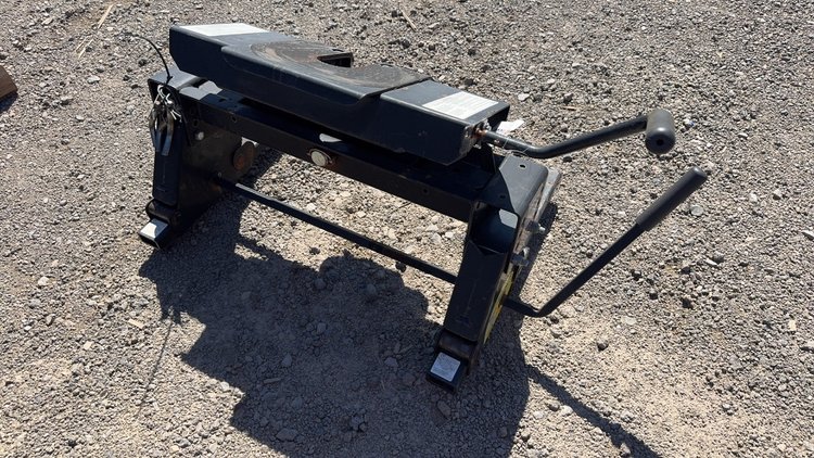 Image for REESE 5TH WHEEL HITCH