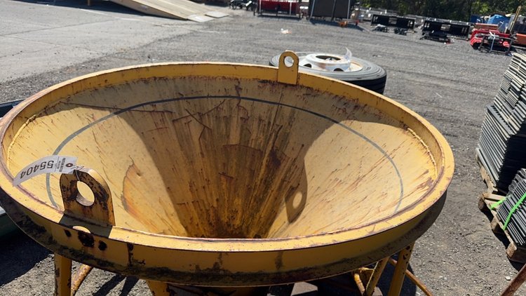 Image for CRANE CEMENT BUCKET