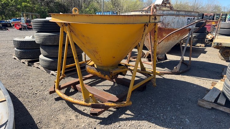 Image for CRANE CEMENT BUCKET