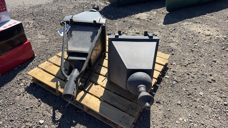 Image for QTY (2) ELECTRIC LIGHT