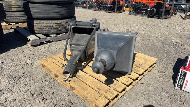 Image for QTY (2) ELECTRIC LIGHT