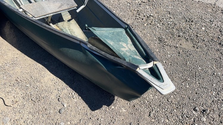 Image for COLEMAN 15' CANOE