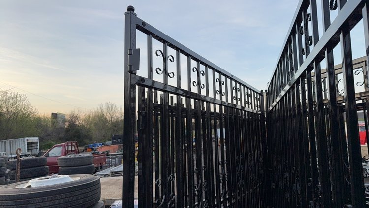 Image for 20' BI PARTING GATE