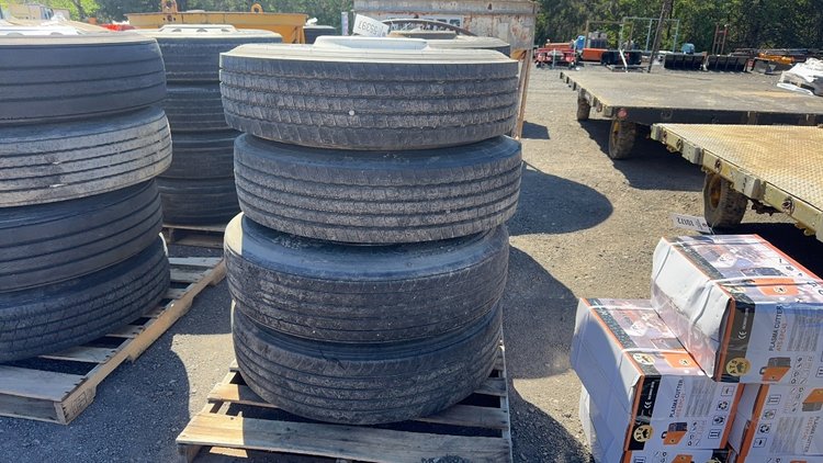Image for QTY (4) 22.5 TIRES ON 10 LUG WHEELS