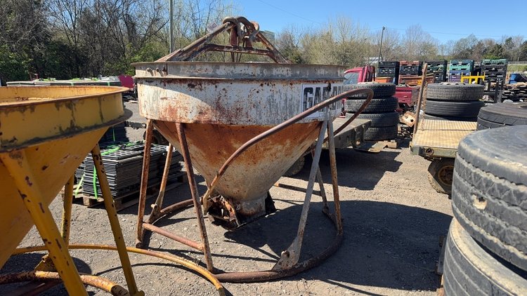 Image for CRANE CEMENT BUCKET